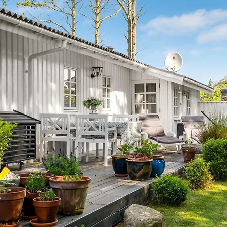 Gunnulf - 750m From The Sea By Interhome *