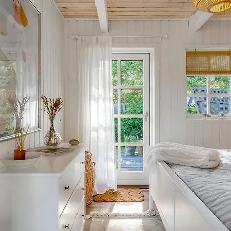 Gunnulf - 750m From The Sea By Interhome